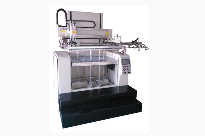 小型平面絲印機(jī)工作流程